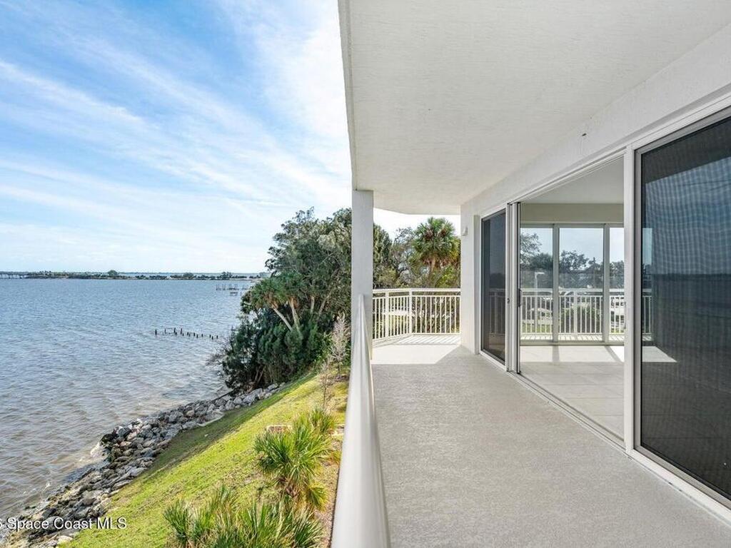 1465 S Harbor City Boulevard, Melbourne, FL 32901