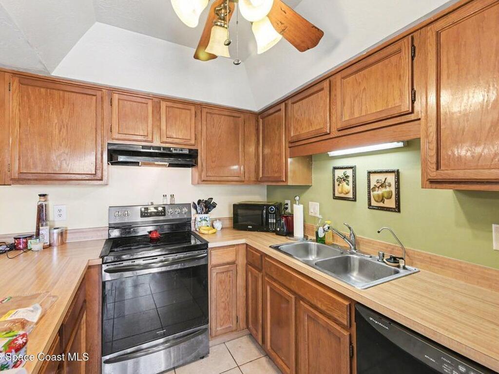 1656 S Park Avenue, Titusville, FL 32780