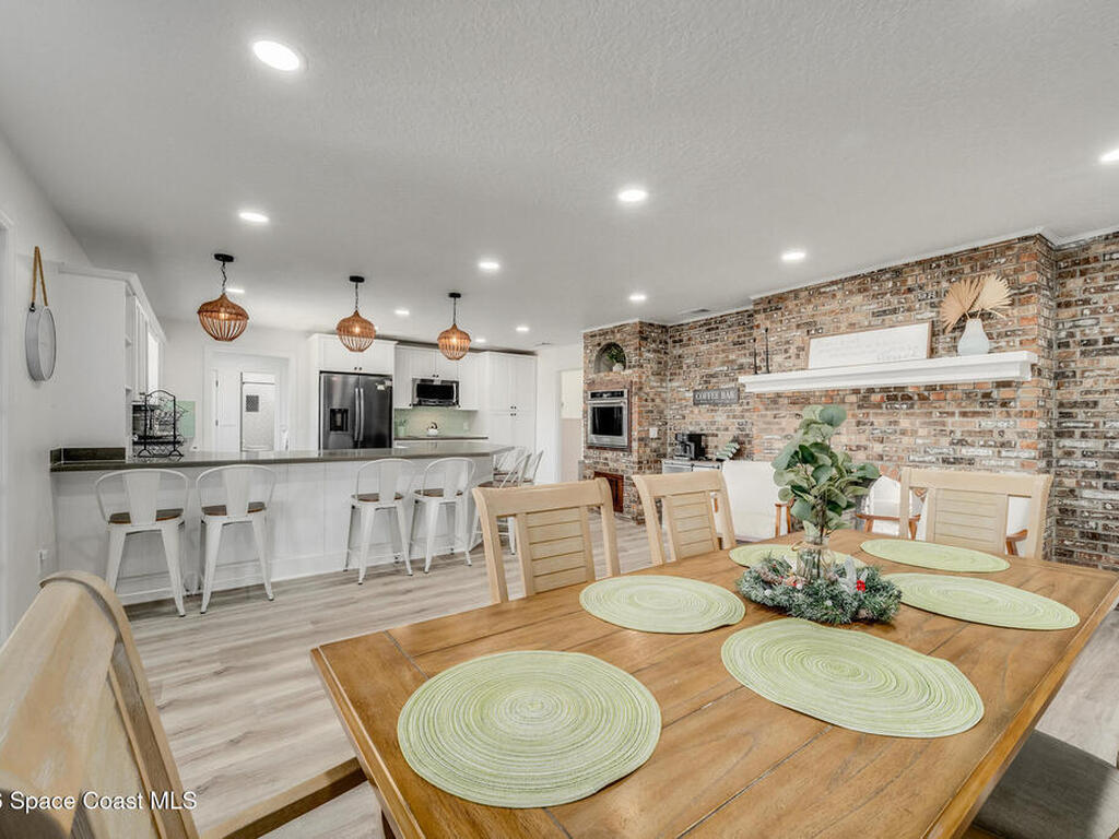 999 Sunswept Road, Palm Bay, FL 32905