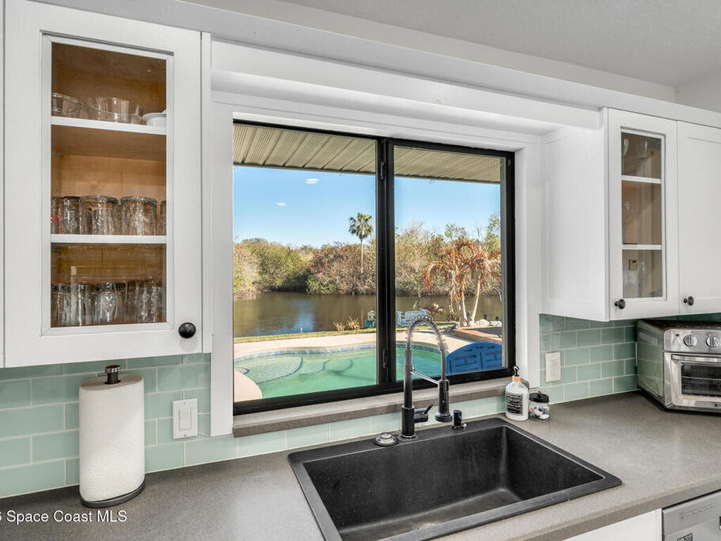 999 Sunswept Road, Palm Bay, FL 32905