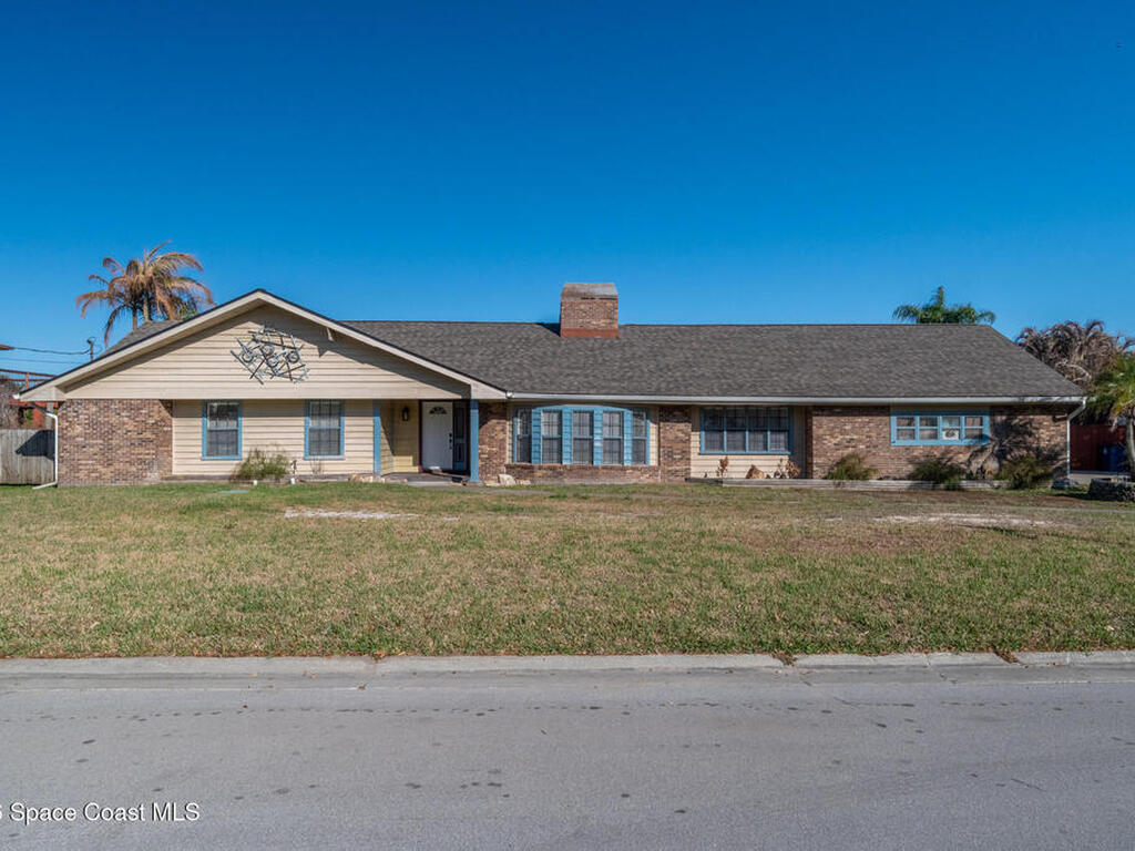 999 Sunswept Road, Palm Bay, FL 32905