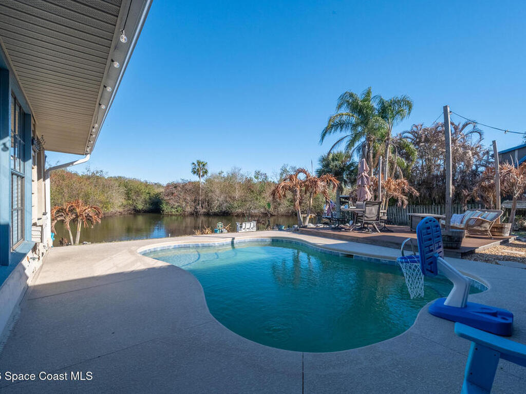 999 Sunswept Road, Palm Bay, FL 32905