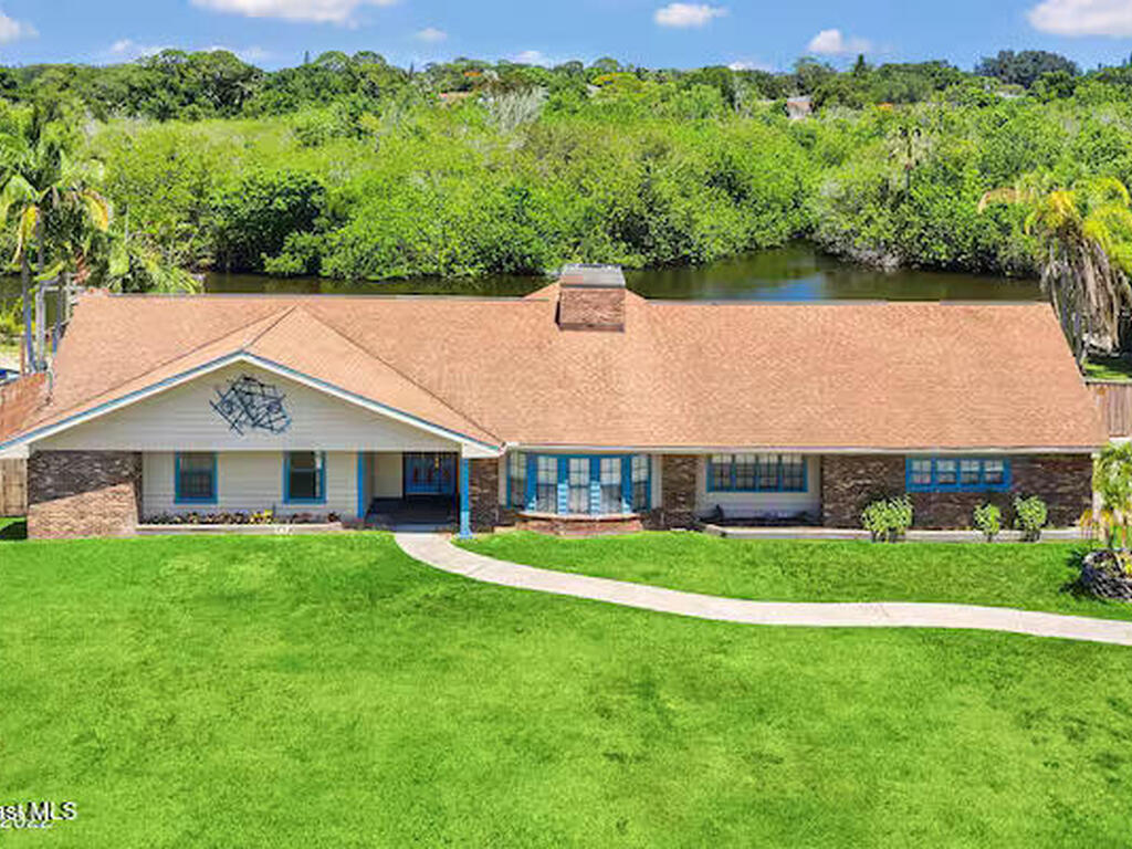 999 Sunswept Road, Palm Bay, FL 32905