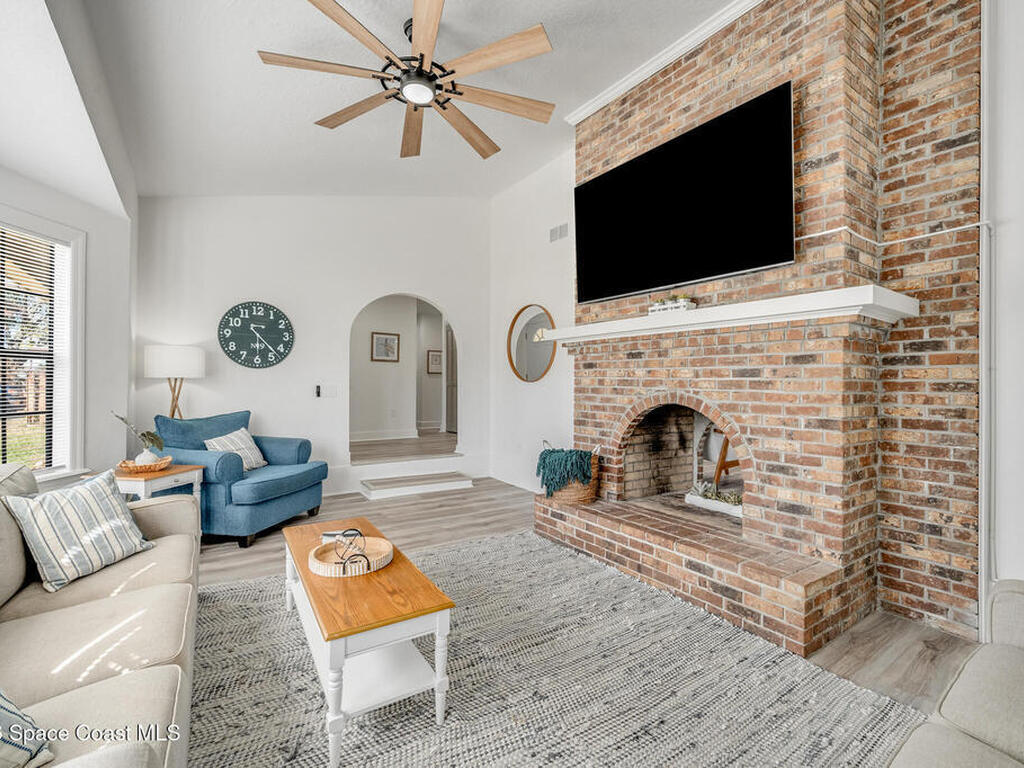 999 Sunswept Road, Palm Bay, FL 32905