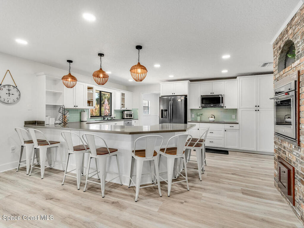 999 Sunswept Road, Palm Bay, FL 32905