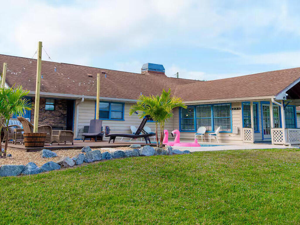 999 Sunswept Road, Palm Bay, FL 32905