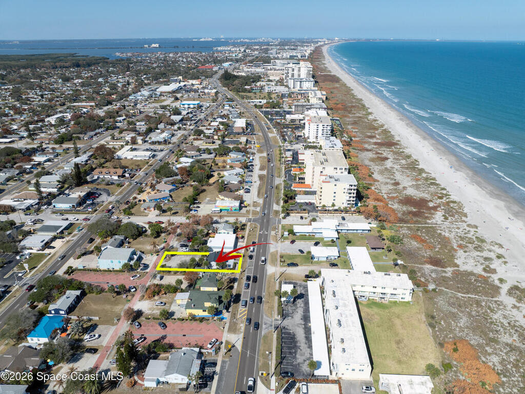 158 N Atlantic Avenue, Cocoa Beach, FL 32931