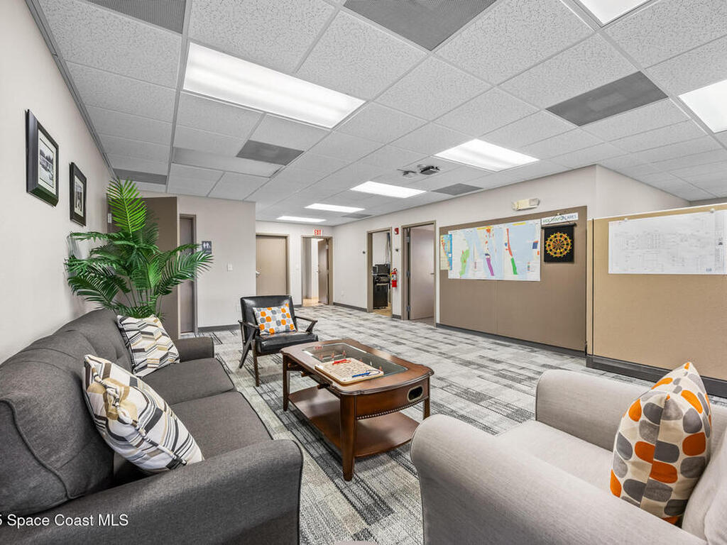 3790 Dixie Highway, Palm Bay, FL 32905