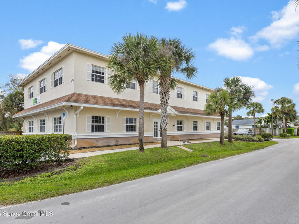 3790 Dixie Highway, Palm Bay, FL 32905