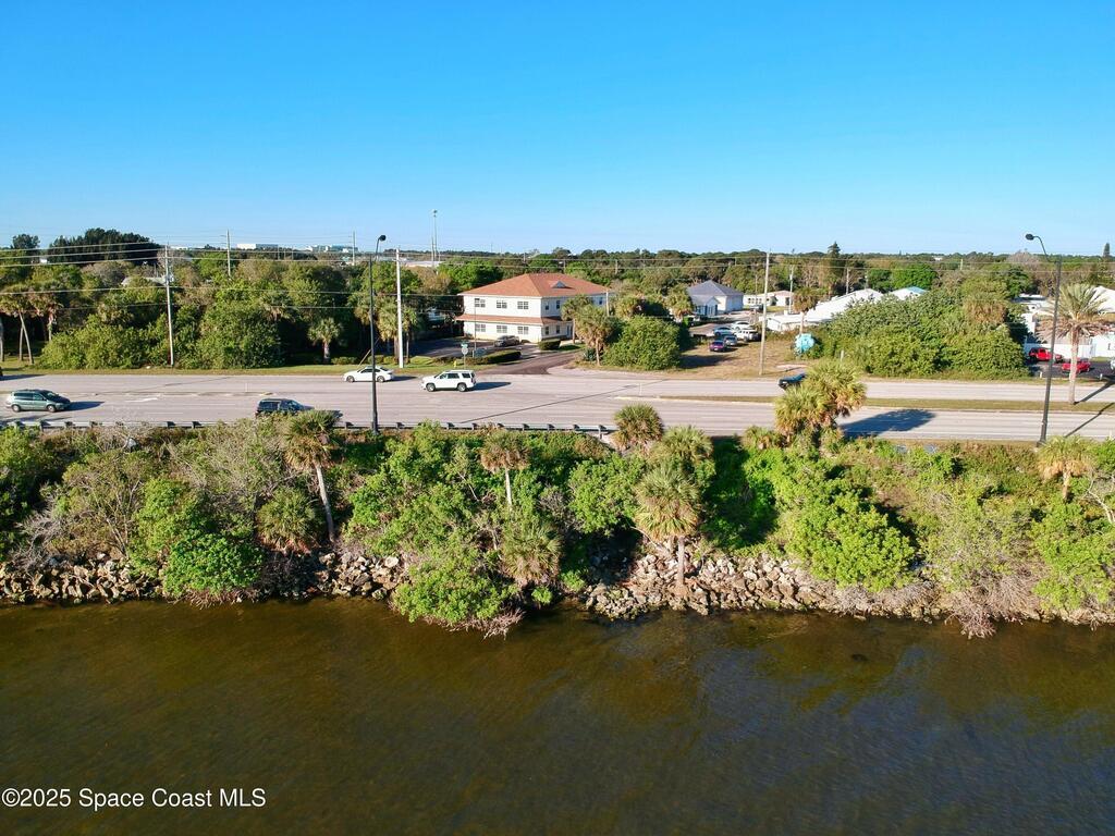 3790 Dixie Highway, Palm Bay, FL 32905