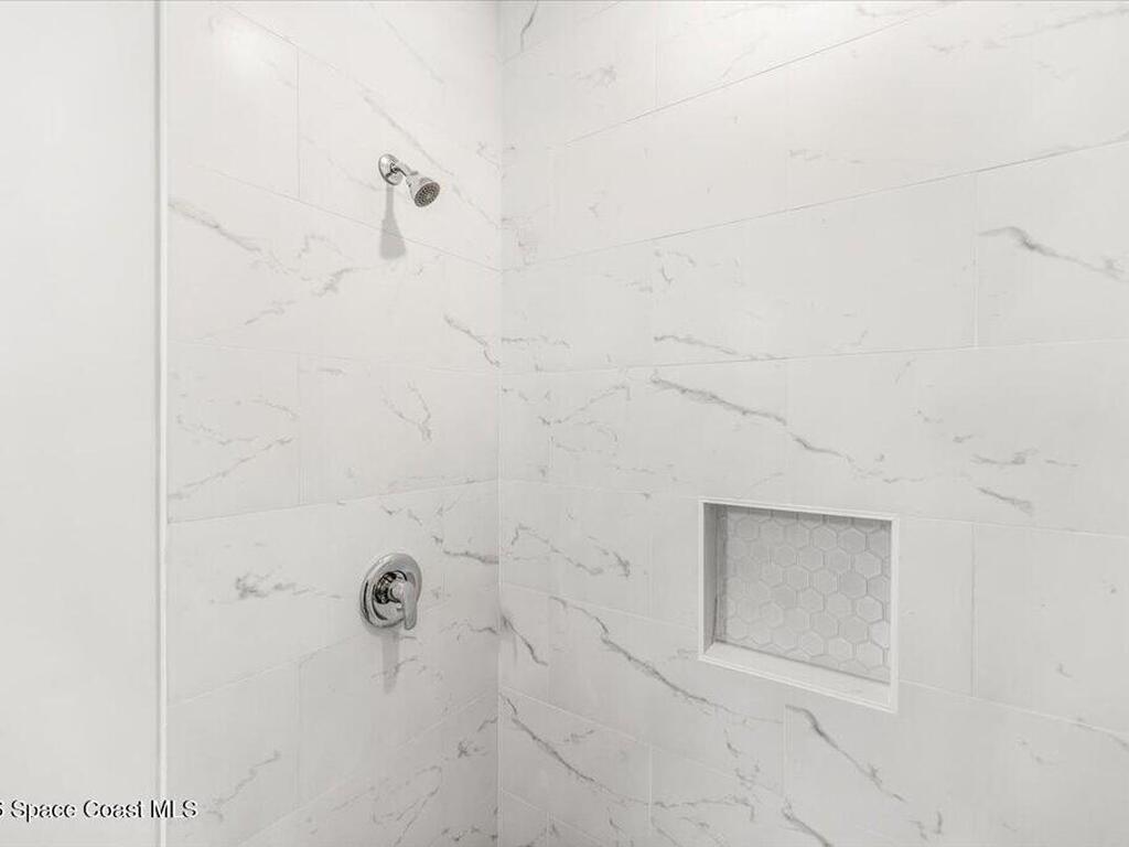 1635 19th Avenue, Vero Beach, FL 32962