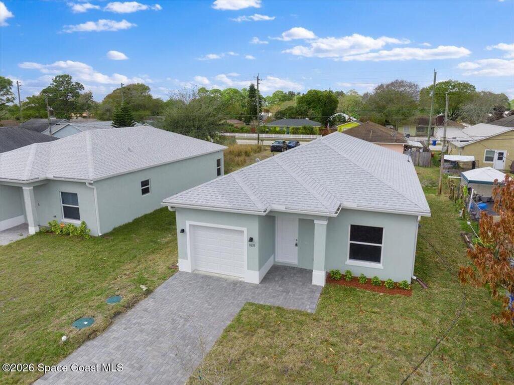 1635 19th Avenue, Vero Beach, FL 32962