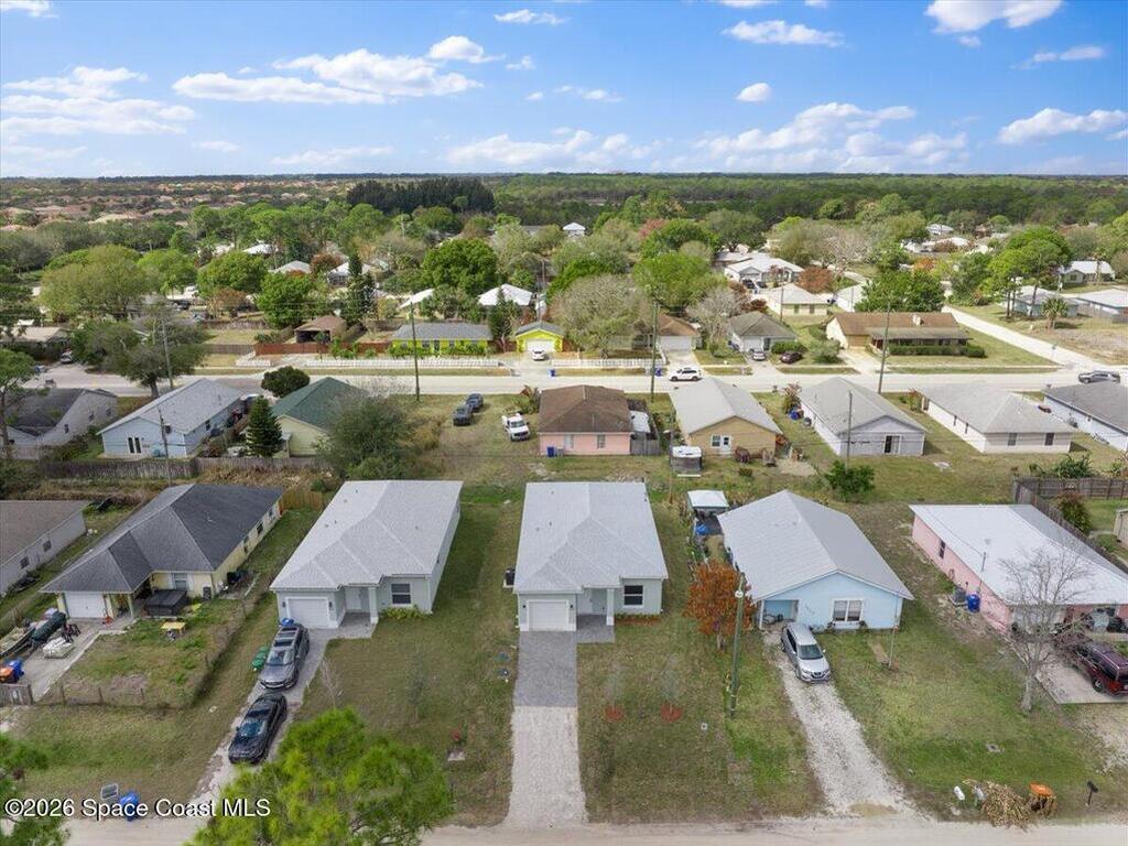 1635 19th Avenue, Vero Beach, FL 32962