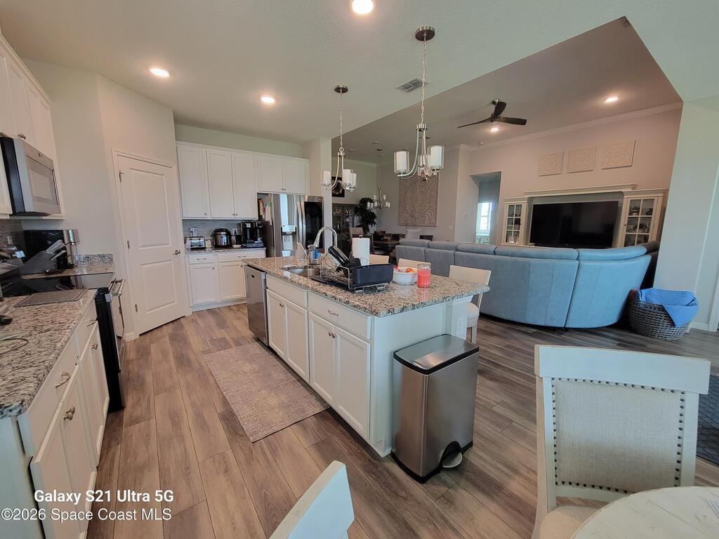 8481 Laguna Circle, Micco, FL 32976