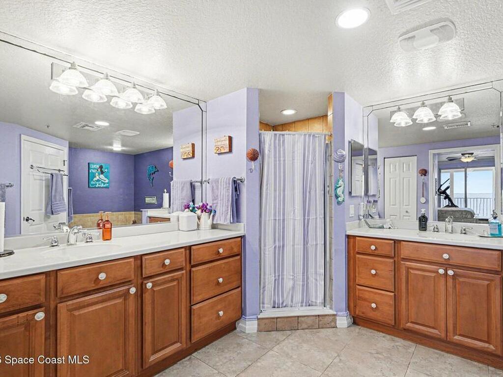 5 Indian River Avenue, Titusville, FL 32796