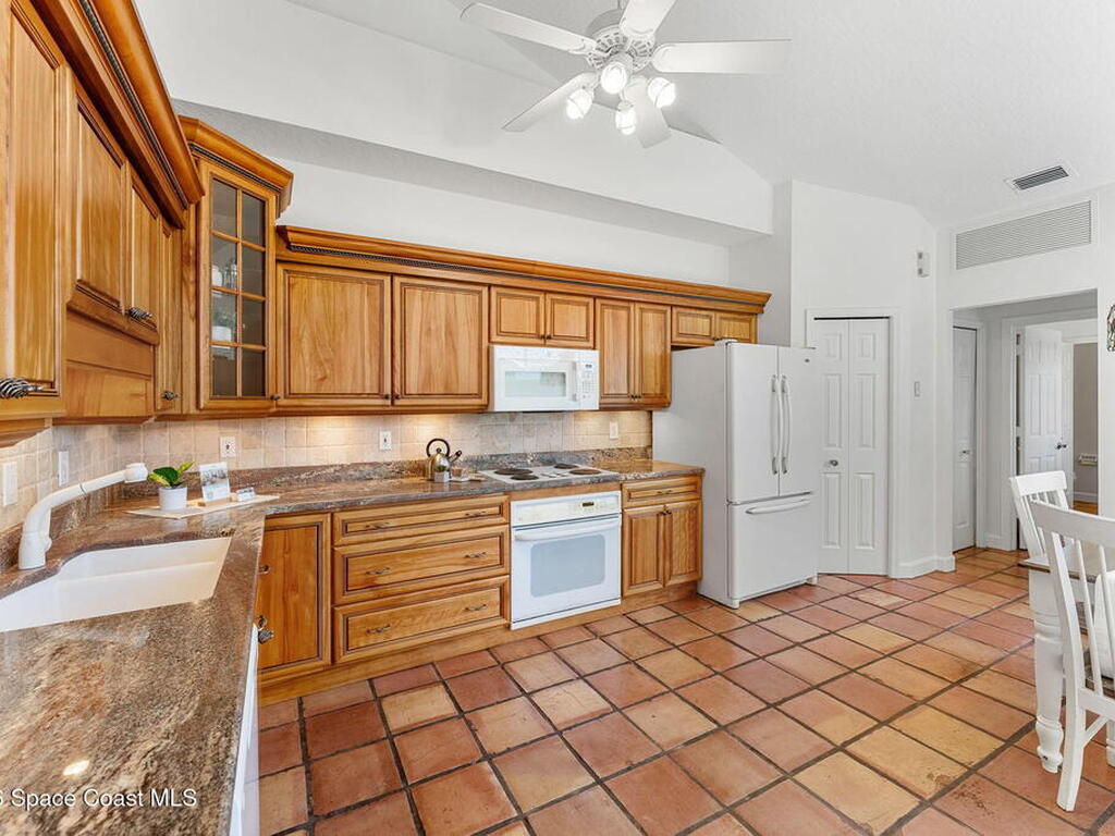 216 Glengarry Avenue, Melbourne Beach, FL 32951