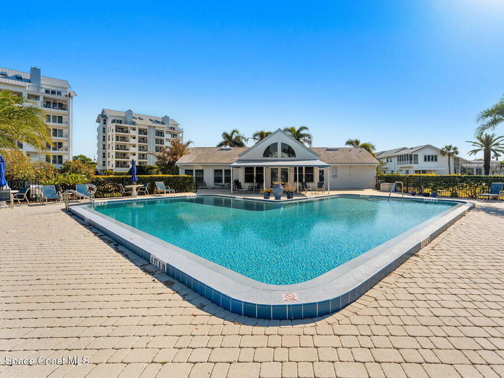 216 Glengarry Avenue, Melbourne Beach, FL 32951