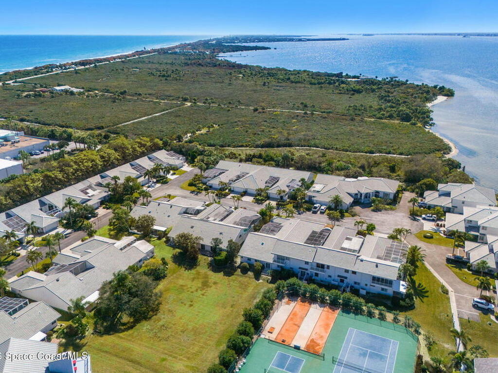 216 Glengarry Avenue, Melbourne Beach, FL 32951