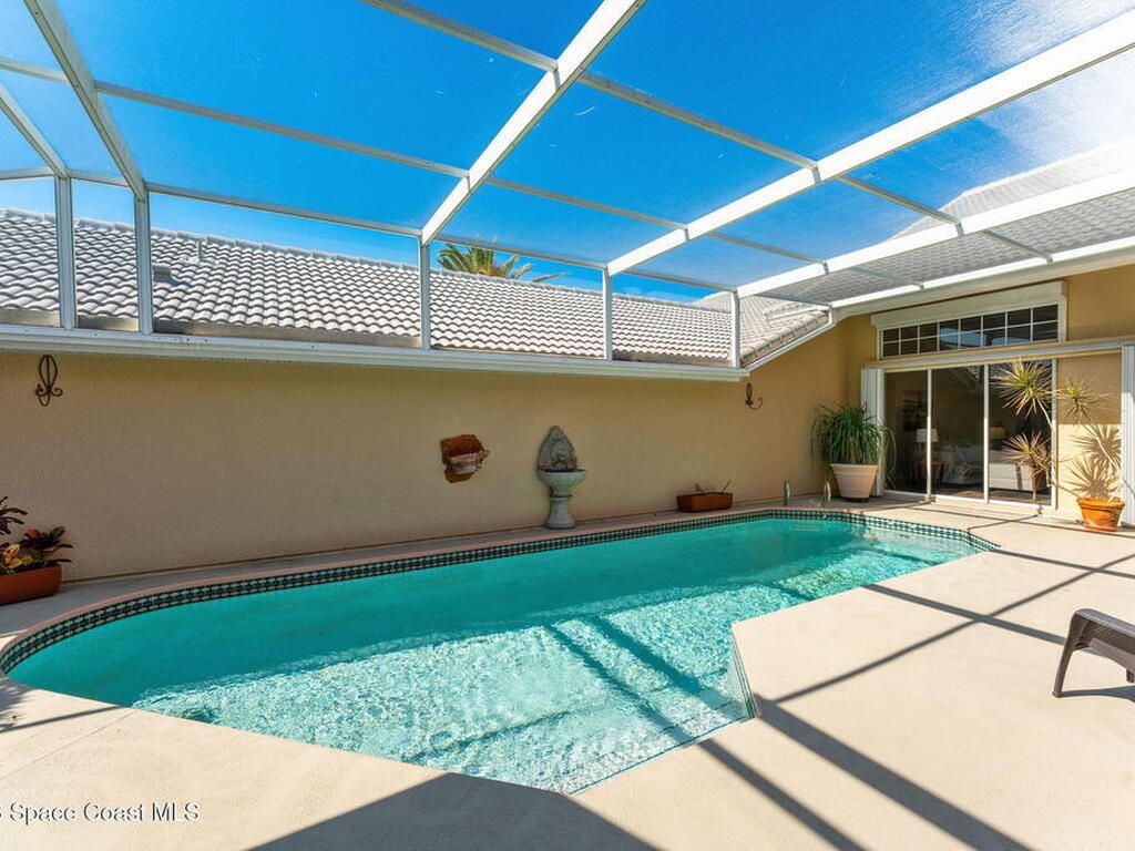 216 Glengarry Avenue, Melbourne Beach, FL 32951