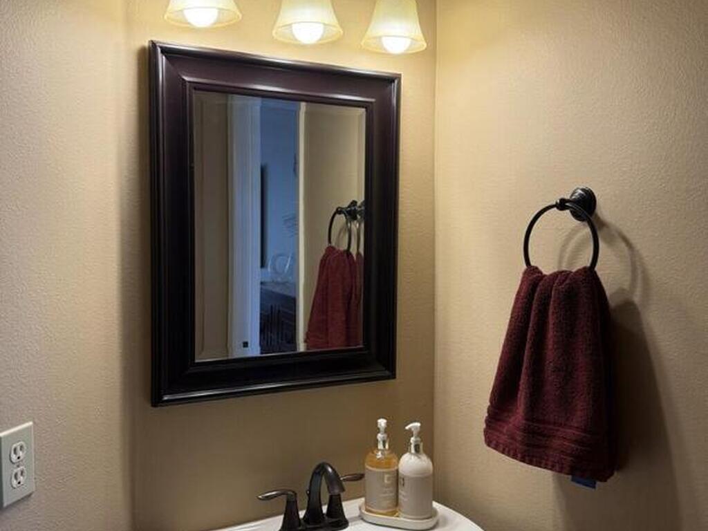 101 Melbourne Avenue, Indialantic, FL 32903