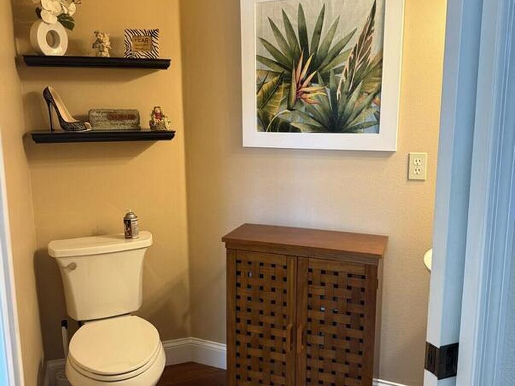 101 Melbourne Avenue, Indialantic, FL 32903