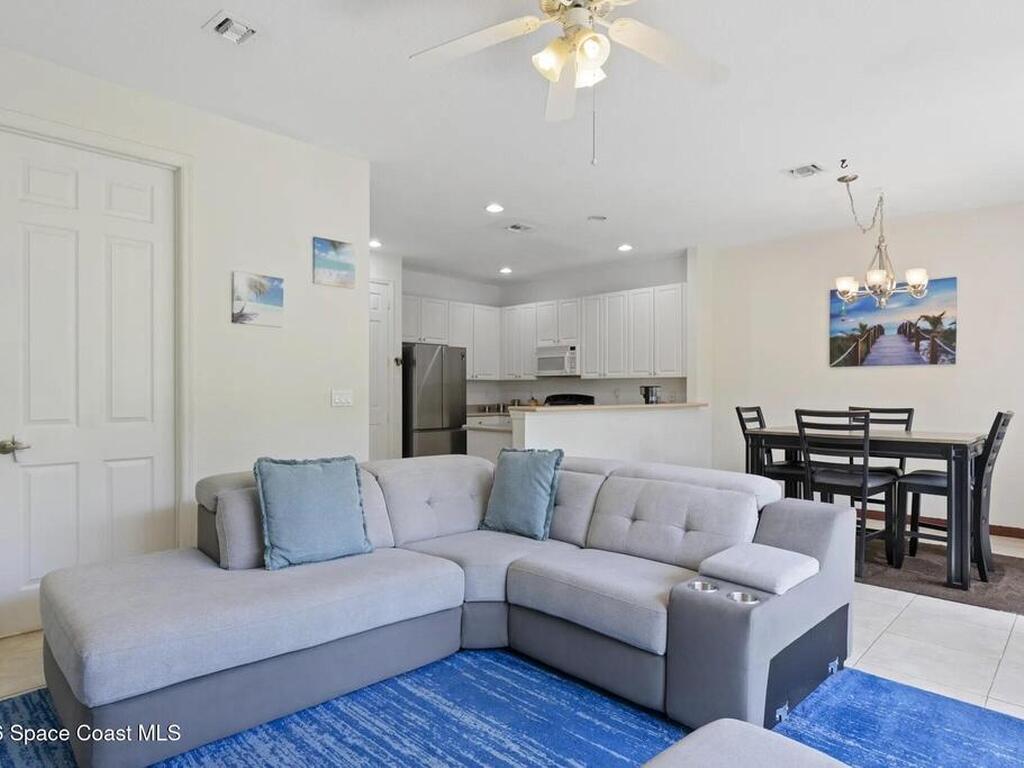 9945 E Villa Circle, Vero Beach, FL 32966