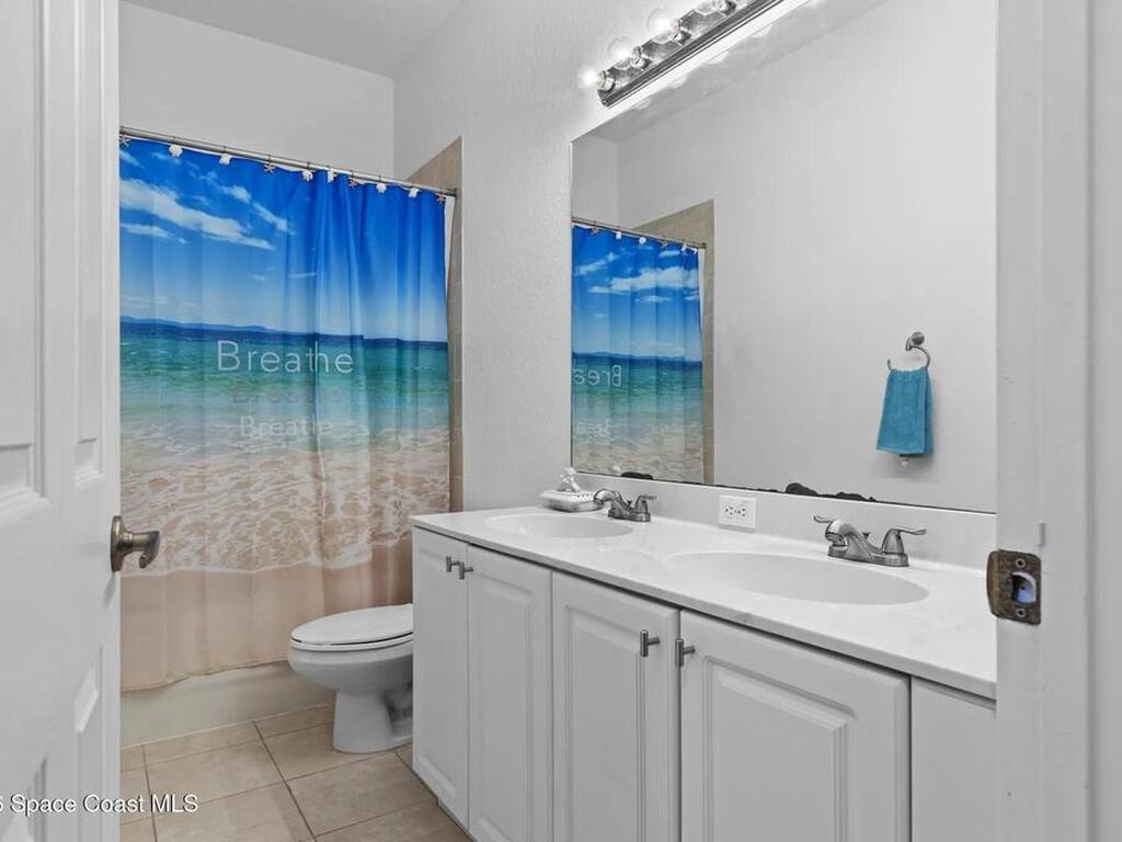 9945 E Villa Circle, Vero Beach, FL 32966