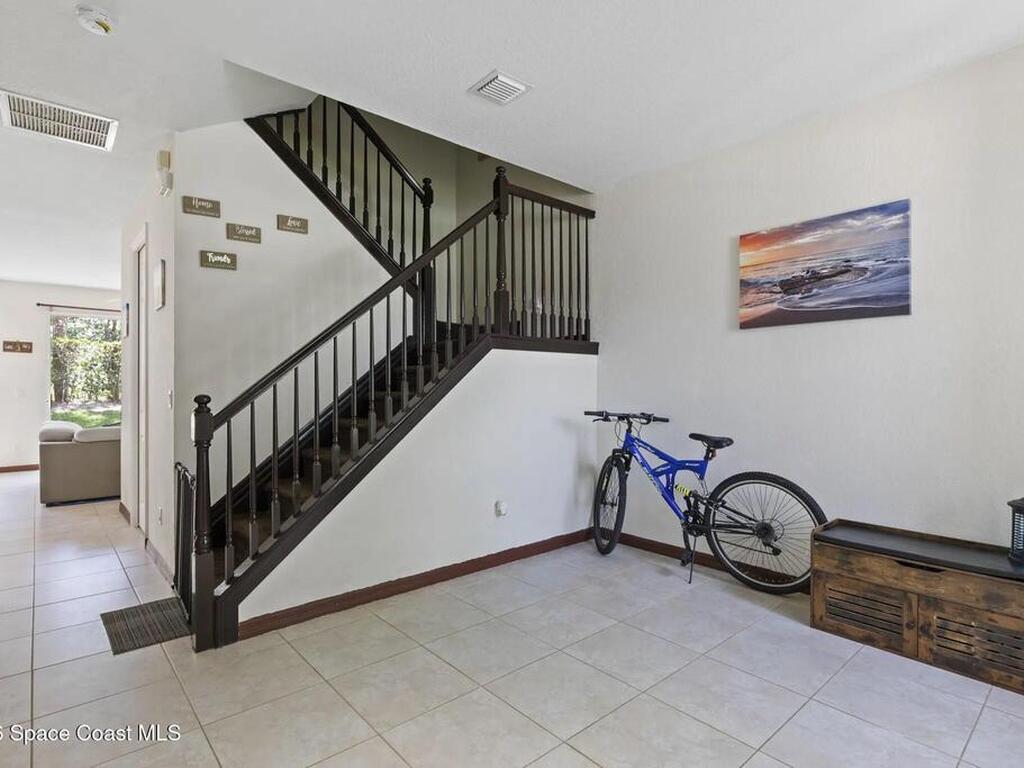 9945 E Villa Circle, Vero Beach, FL 32966