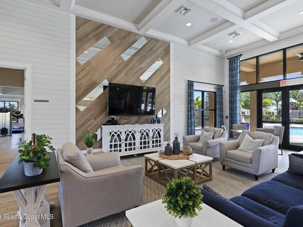 9945 E Villa Circle, Vero Beach, FL 32966