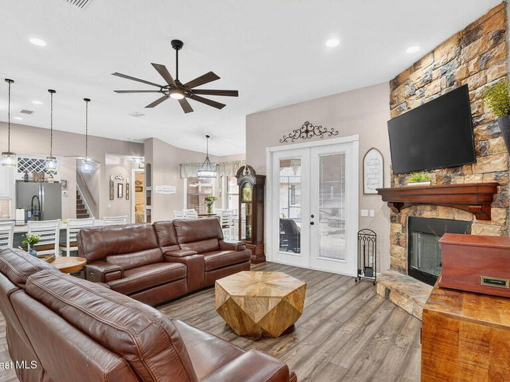 3219 Pheasant Trail, Mims, FL 32754