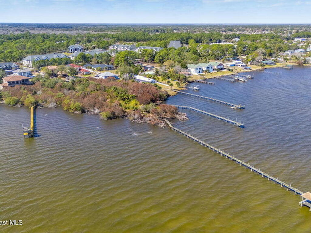 5454 Riveredge Drive, Titusville, FL 32780