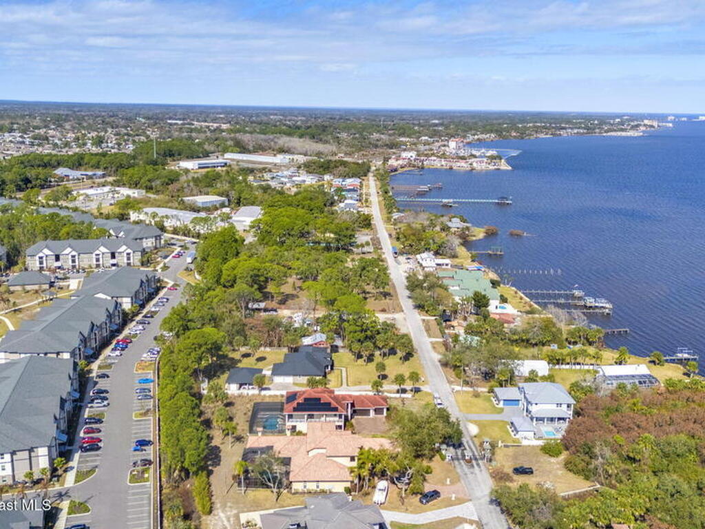 5454 Riveredge Drive, Titusville, FL 32780