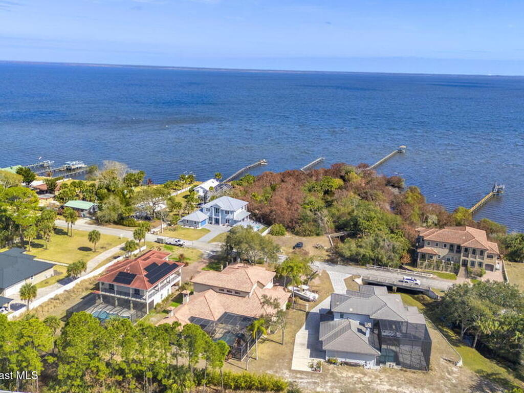 5454 Riveredge Drive, Titusville, FL 32780