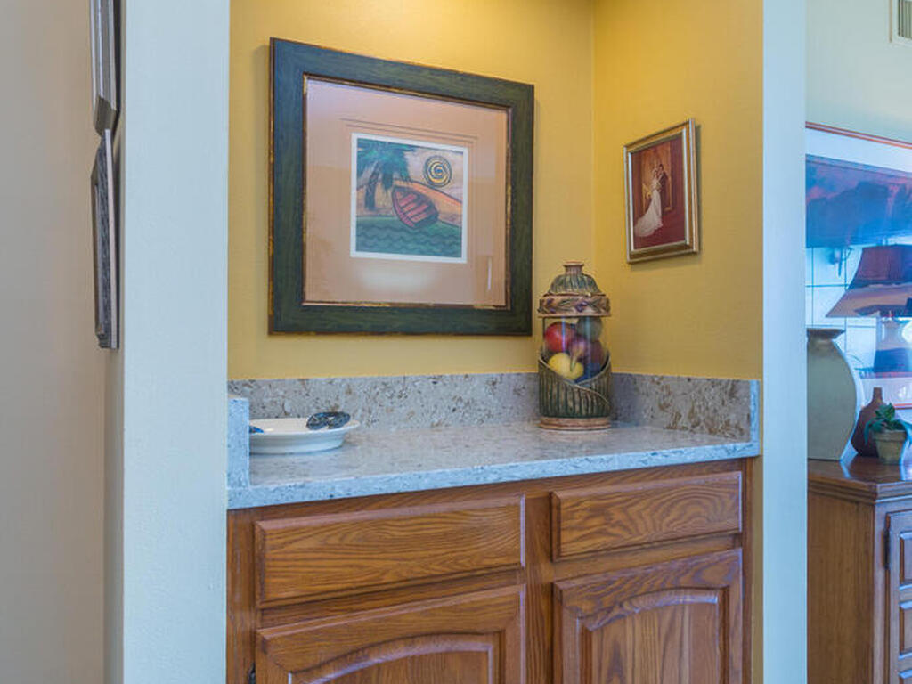 580 S Brevard Avenue, Cocoa Beach, FL 32931