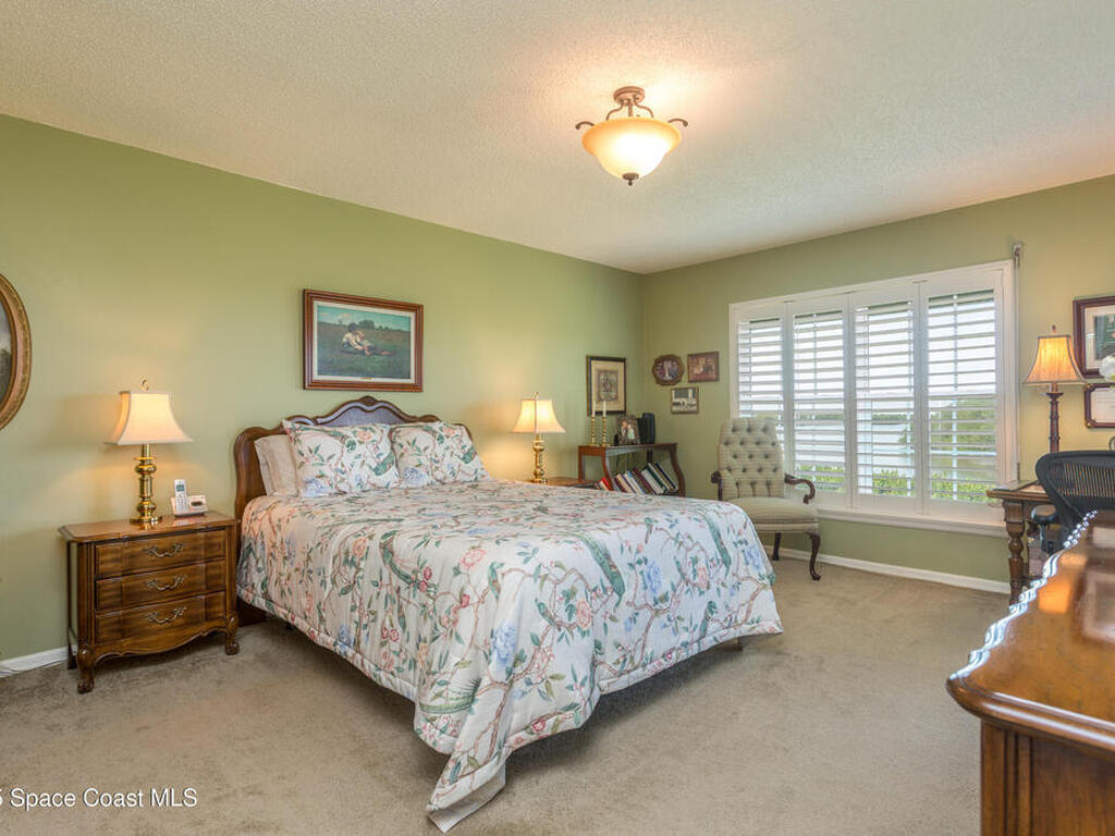 580 S Brevard Avenue, Cocoa Beach, FL 32931