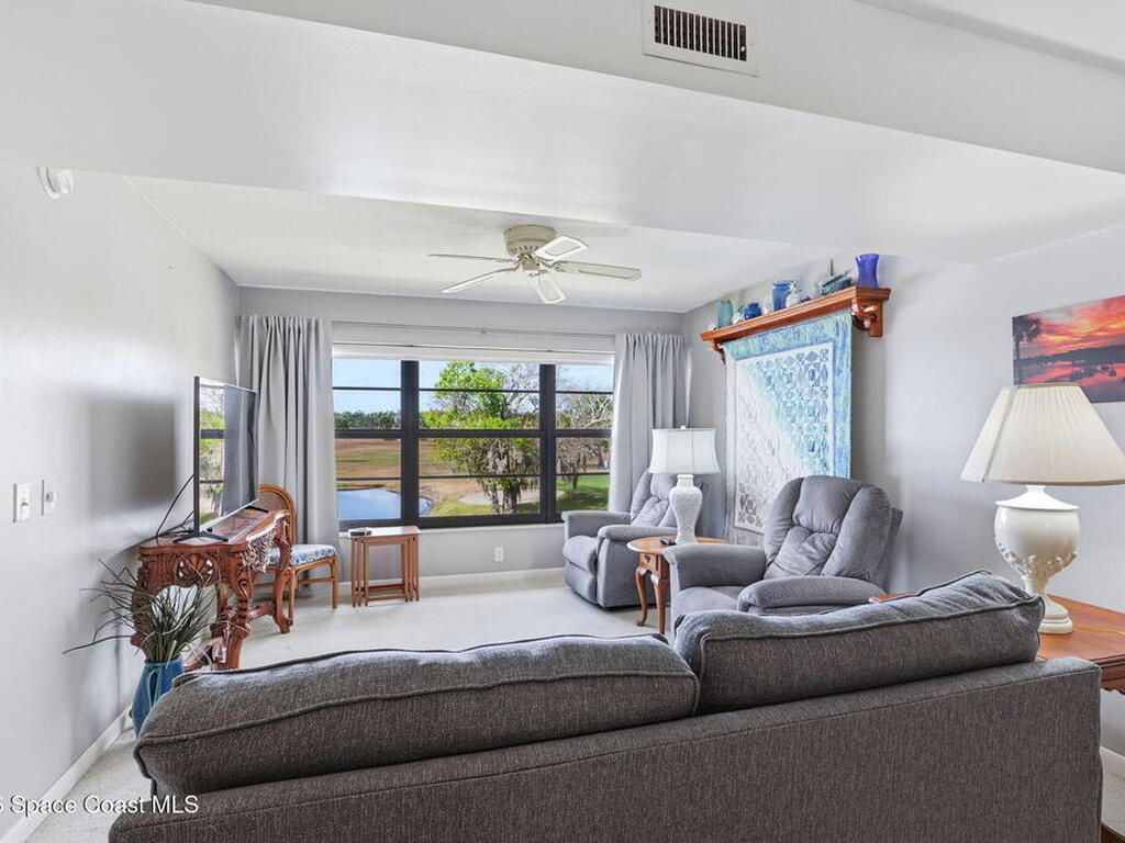 35 Plantation Drive, Vero Beach, FL 32966