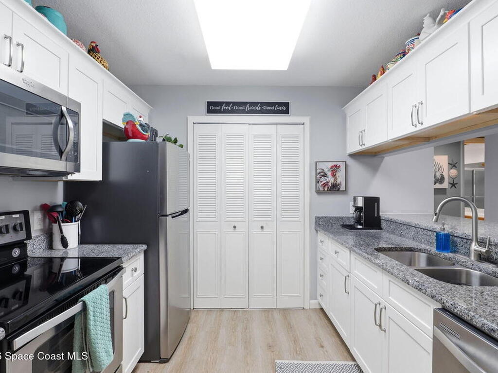 35 Plantation Drive, Vero Beach, FL 32966