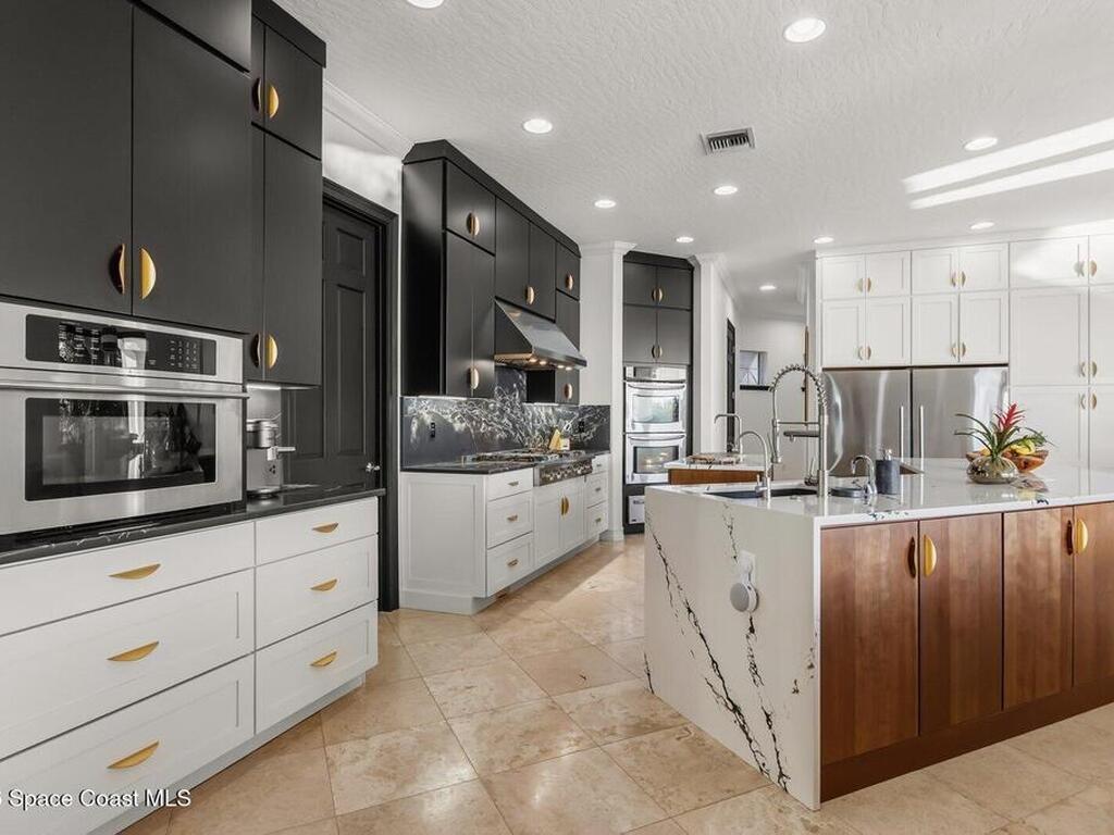 2 River Falls Drive, Cocoa Beach, FL 32931