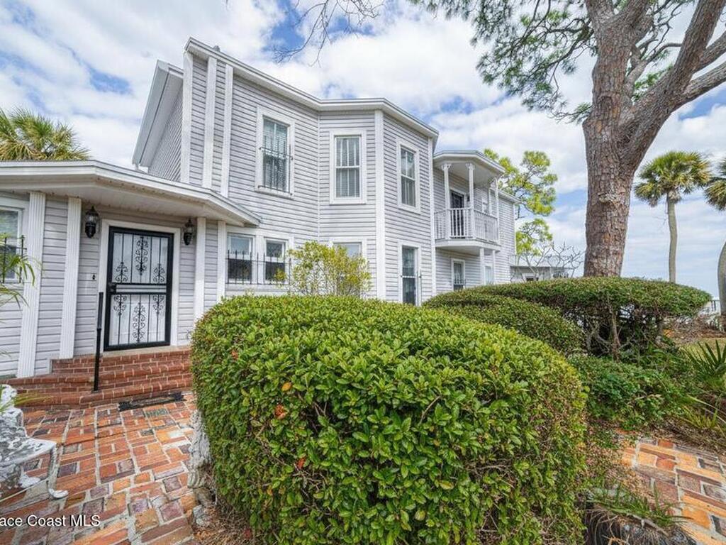 527 Indian River Avenue, Titusville, FL 32796