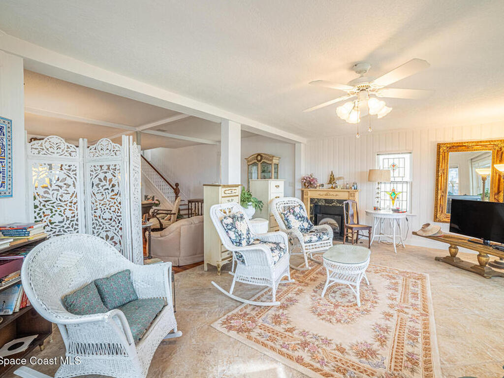 527 Indian River Avenue, Titusville, FL 32796