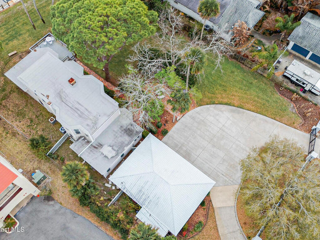 527 Indian River Avenue, Titusville, FL 32796