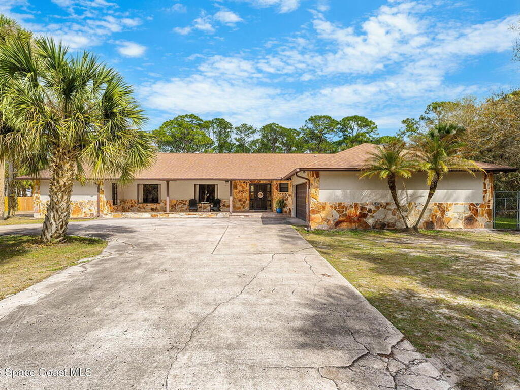 2150 Winston Drive, Cocoa, FL 32926