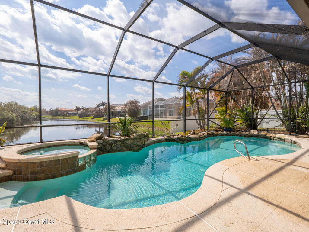 165 Island View Drive, Indian Harbour Beach, FL 32937