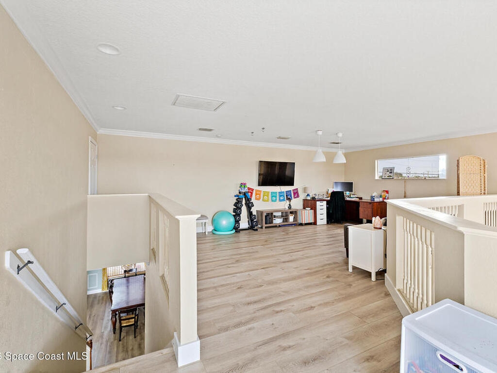 165 Island View Drive, Indian Harbour Beach, FL 32937