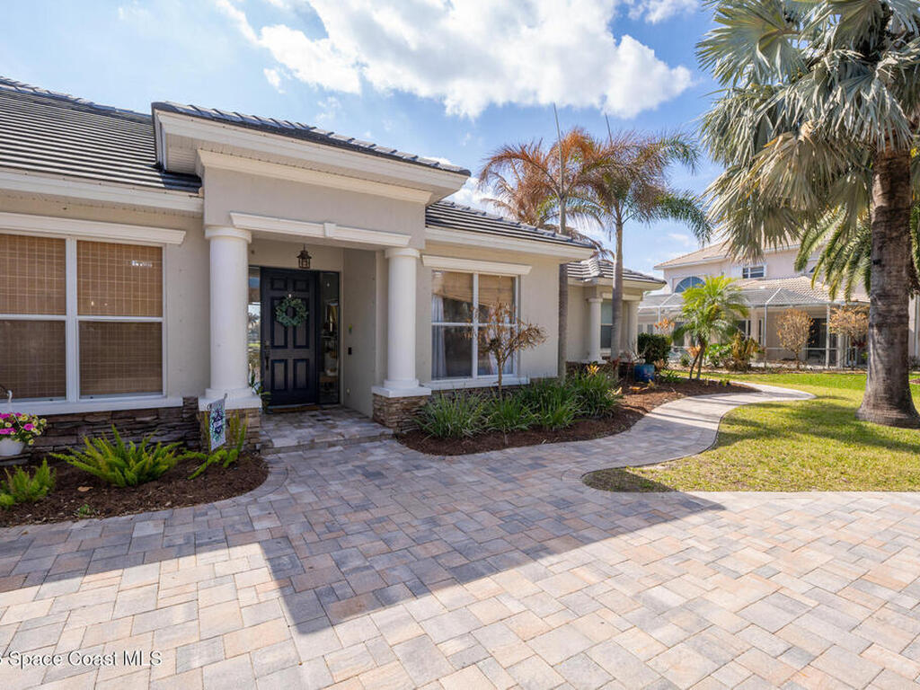 165 Island View Drive, Indian Harbour Beach, FL 32937