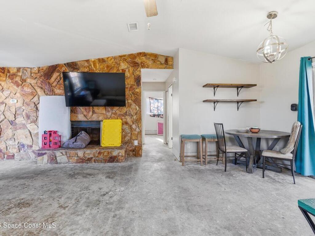 1980 Old Dixie Highway, Titusville, FL 32796