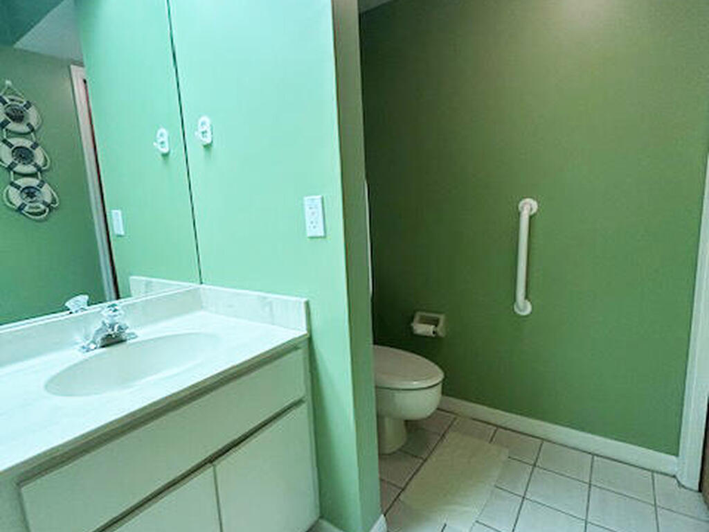 190 Escambia Lane, Cocoa Beach, FL 32931