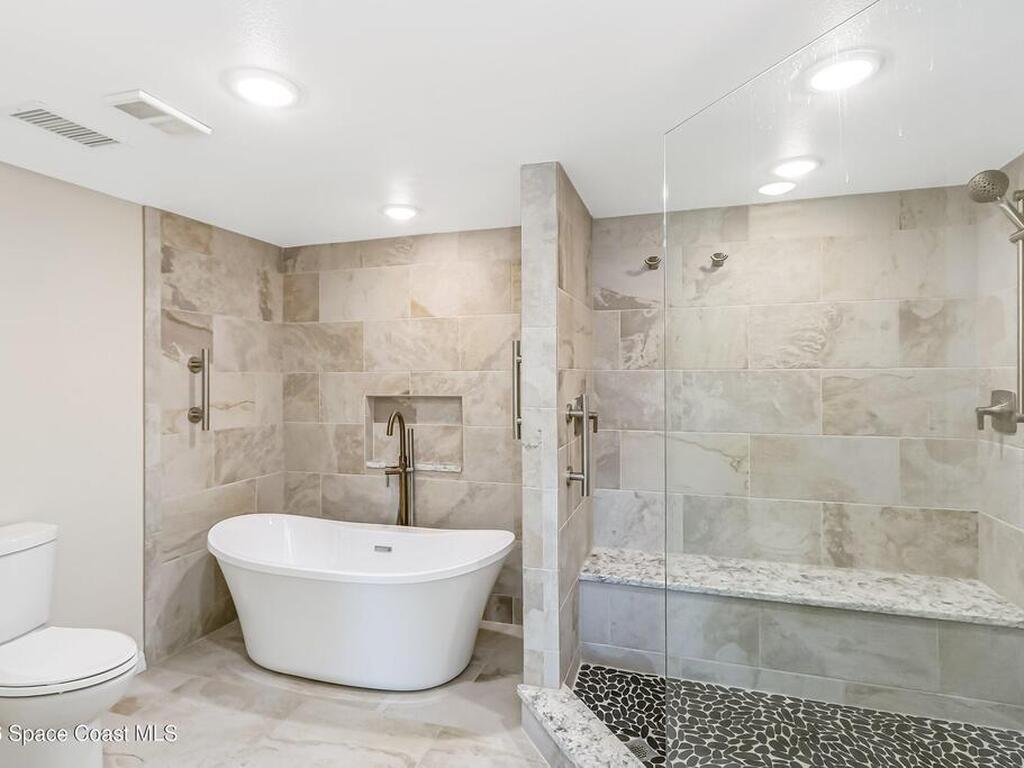 1395 Jimmy Buffett Memorial Highway, Satellite Beach, FL 32937