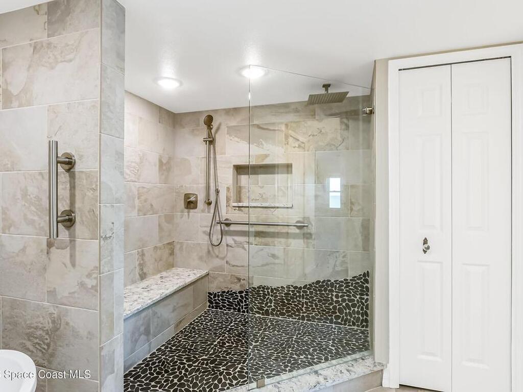 1395 Jimmy Buffett Memorial Highway, Satellite Beach, FL 32937