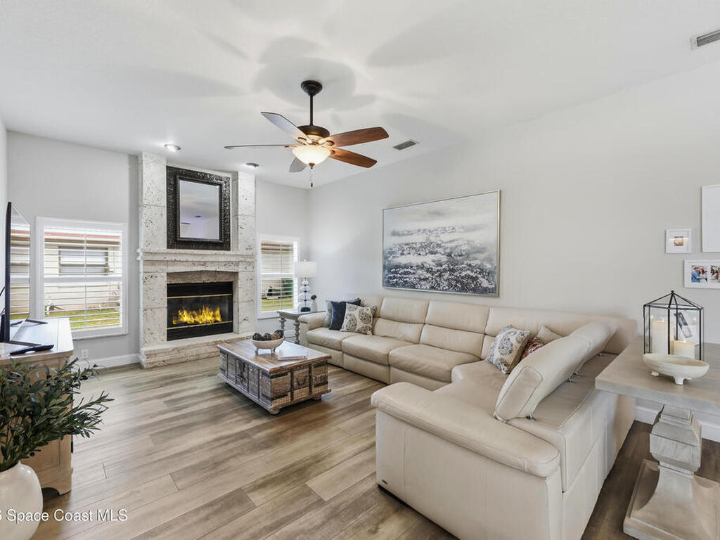 4762 Longbow Drive, Titusville, FL 32796